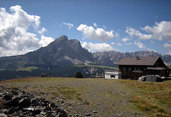 Monte Muro refuge