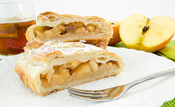 Apple strudel tyrolean cuisine